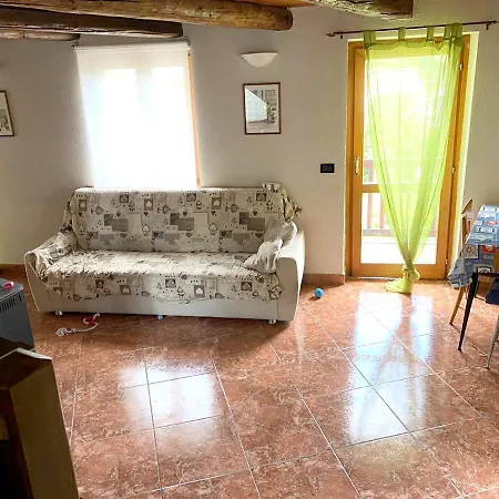 One Bedroom Appartement With Enclosed Garden And Wifi At Saint Maurice Appartement *